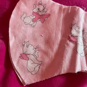 Disney the aristocats Marie face mask olson